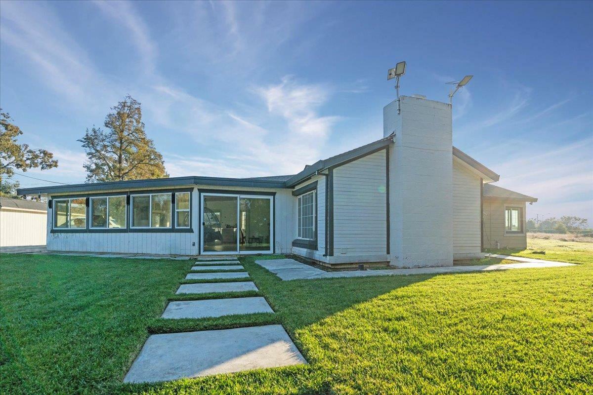 Property Photo:  9350 Bond Road  CA 95624 