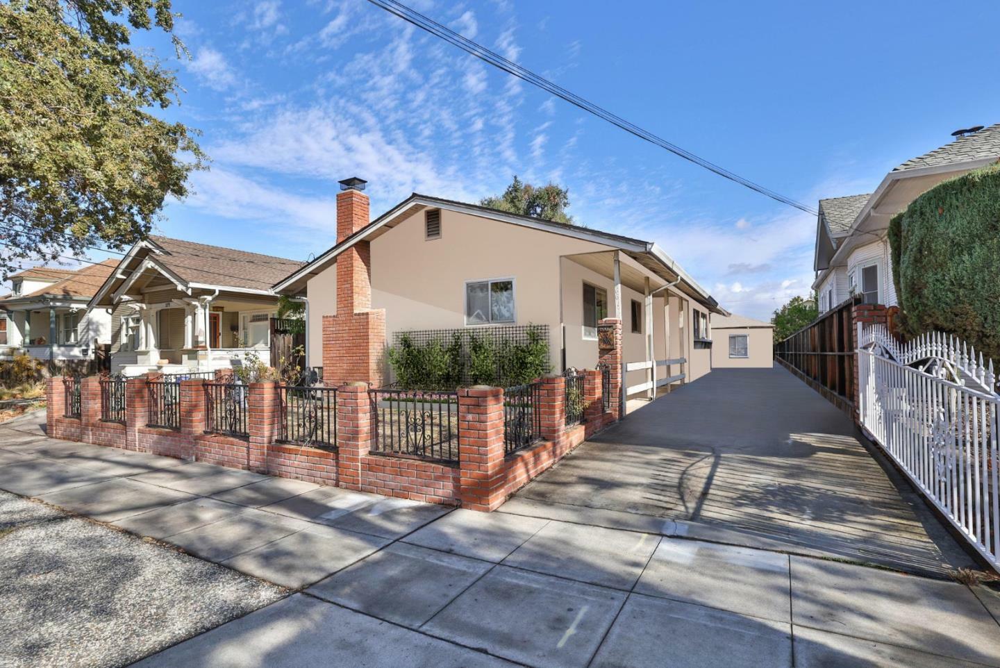 Property Photo:  266 North 11th Street  CA 95112 