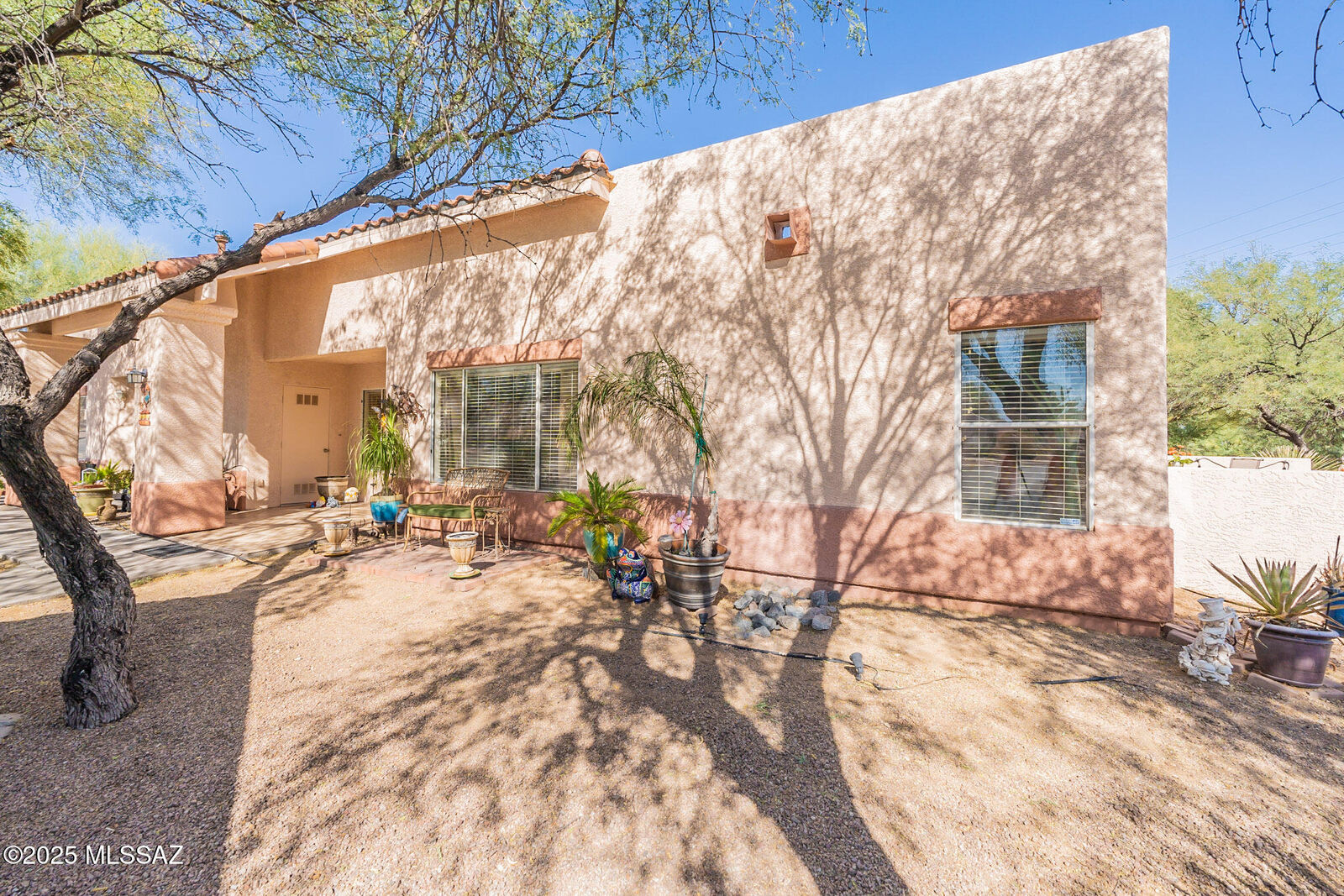 Property Photo:  1598 N Paseo La Tinaja  AZ 85614 