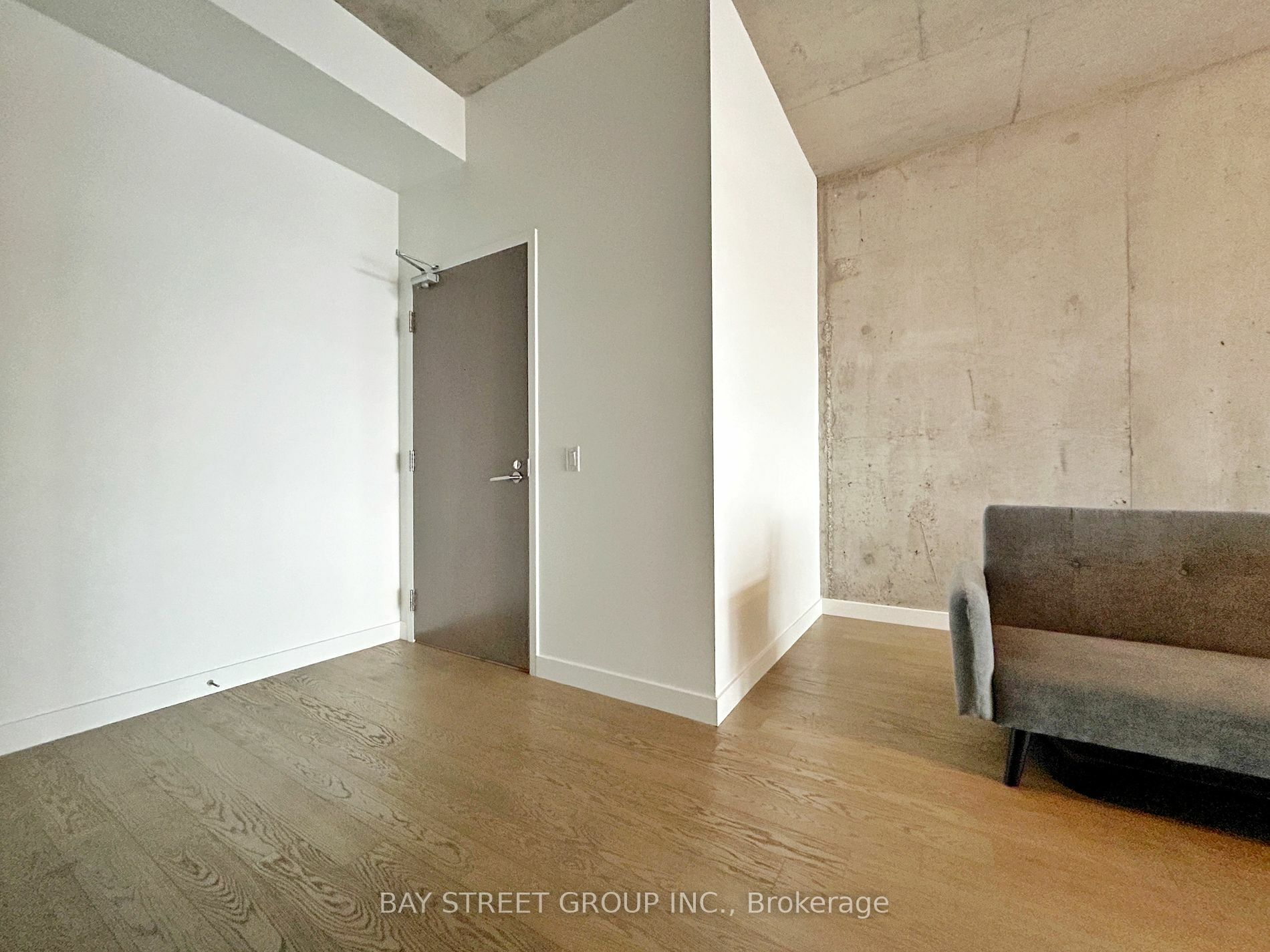 Property Photo:  90 Broadview Ave 636  ON M4M 0A7 