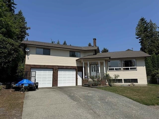 Photo de la propriété:  32554 Murray Avenue  BC V2T 4T5 