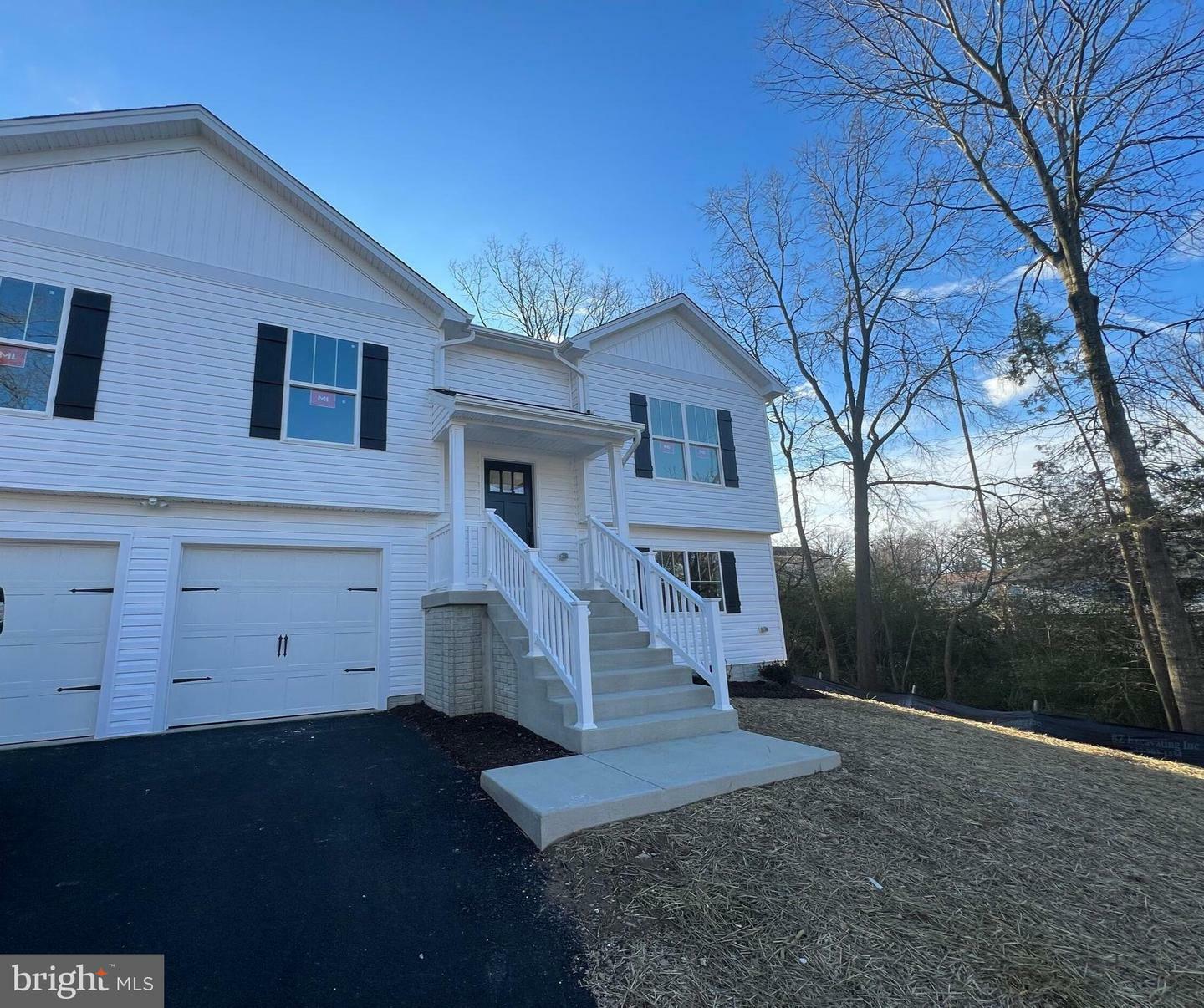 Property Photo:  2905 Rose Avenue  VA 22408 