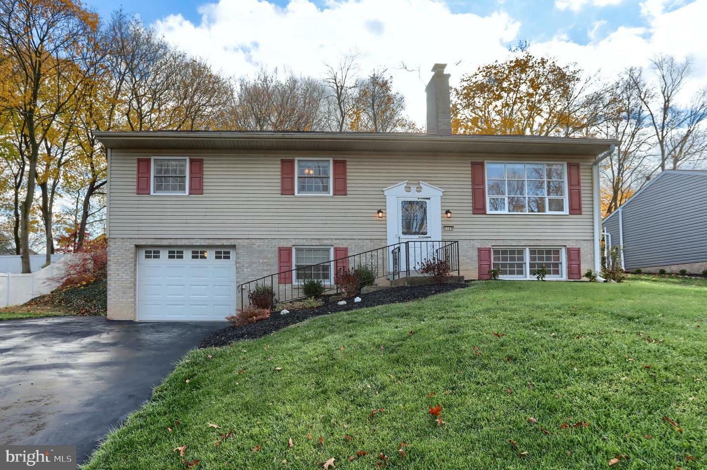 Property Photo:  7169 Chambers Hill Road  PA 17111 