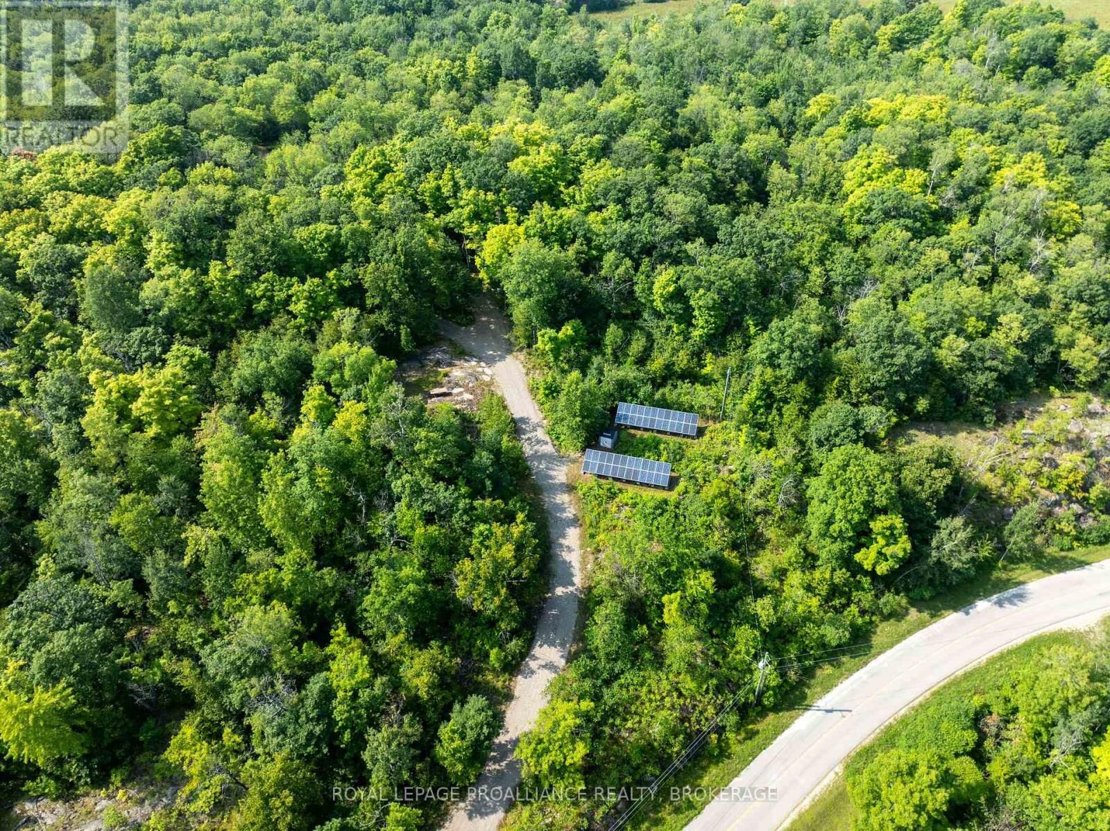 Property Photo:  572 Oak Bluffs Road  ON K0H 2B9 