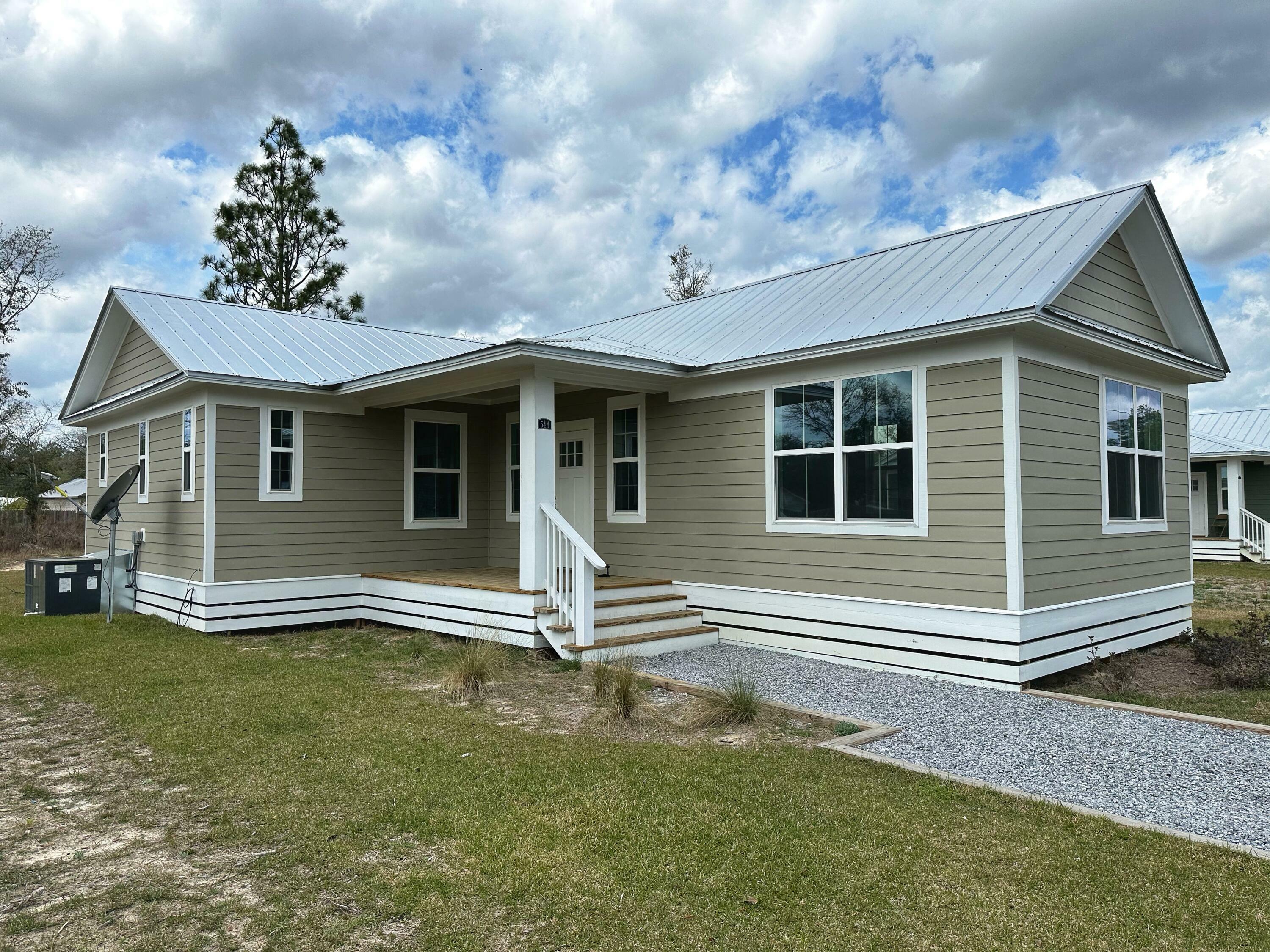 544 N Raphael Road  Defuniak Springs FL 32433 photo