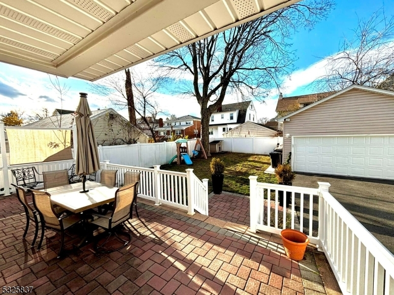 Property Photo:  10 Palisade Rd  NJ 07208 