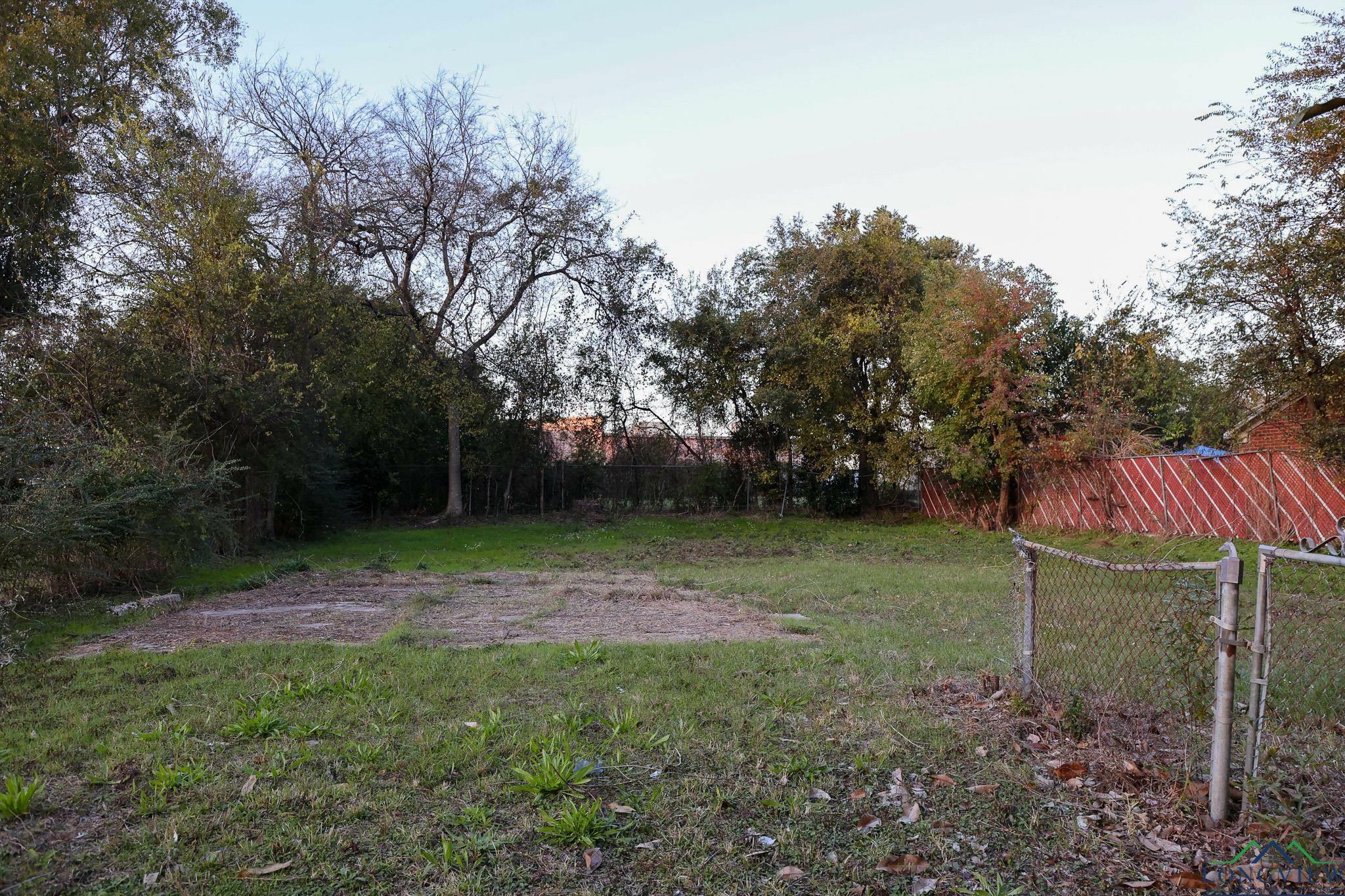 Property Photo:  804 W Crawford St.  TX 75633 