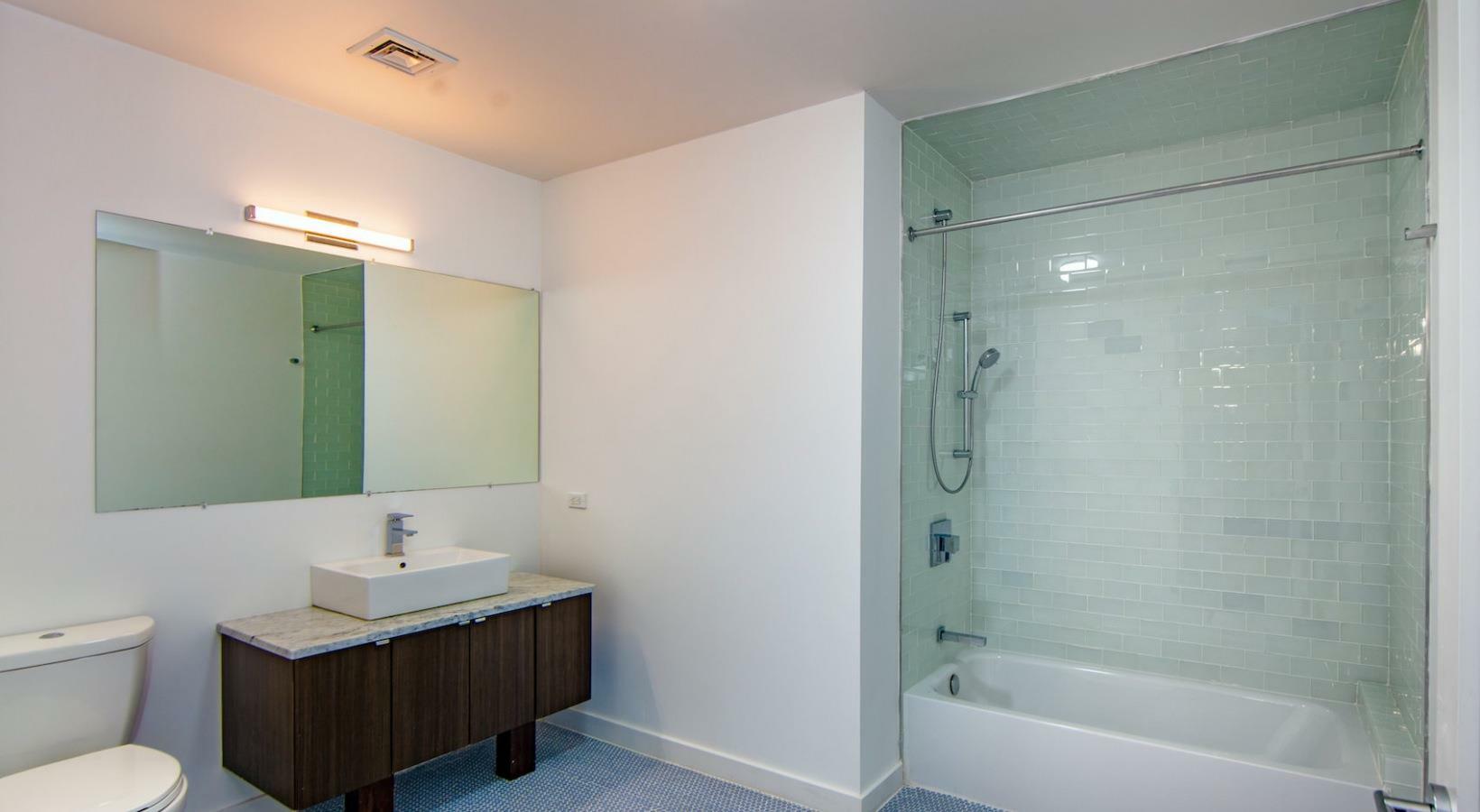 Property Photo:  250 Central Park 3G  NY 10530 