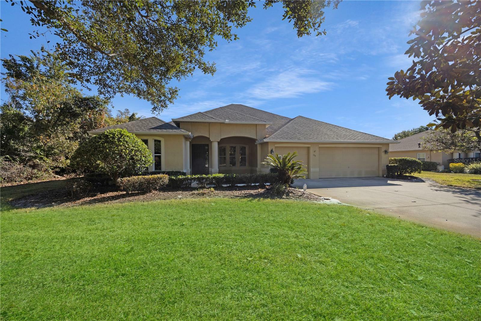 Property Photo:  125 Alexandra Woods Drive  FL 32713 