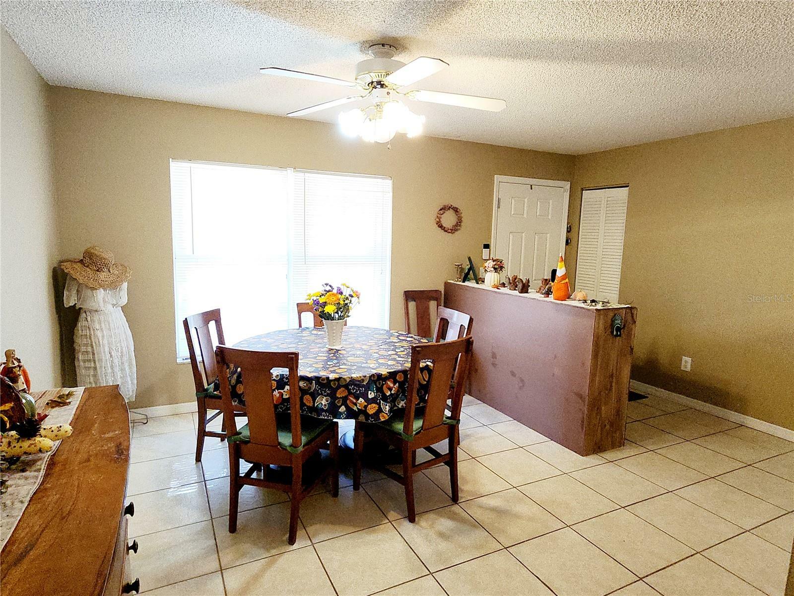 Property Photo:  849 Orange Oak Dr  FL 32763 