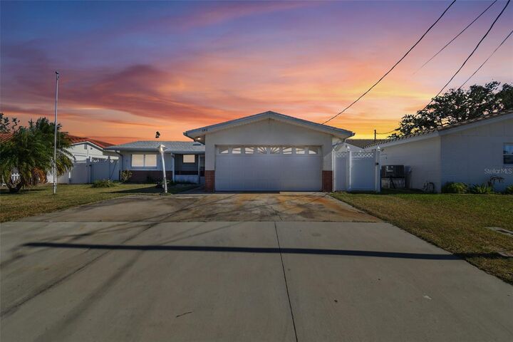 545 Lillian Drive  Madeira Beach FL 33708 photo