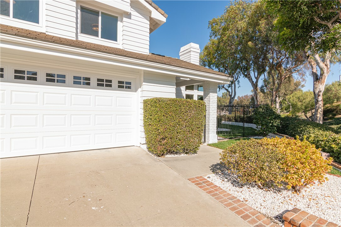 Property Photo:  1 Lindall Street  CA 92677 