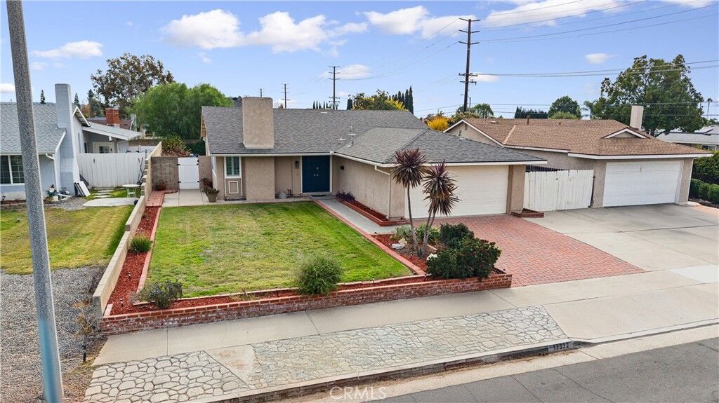 Property Photo: 17332 Stafford Circle CA 92886