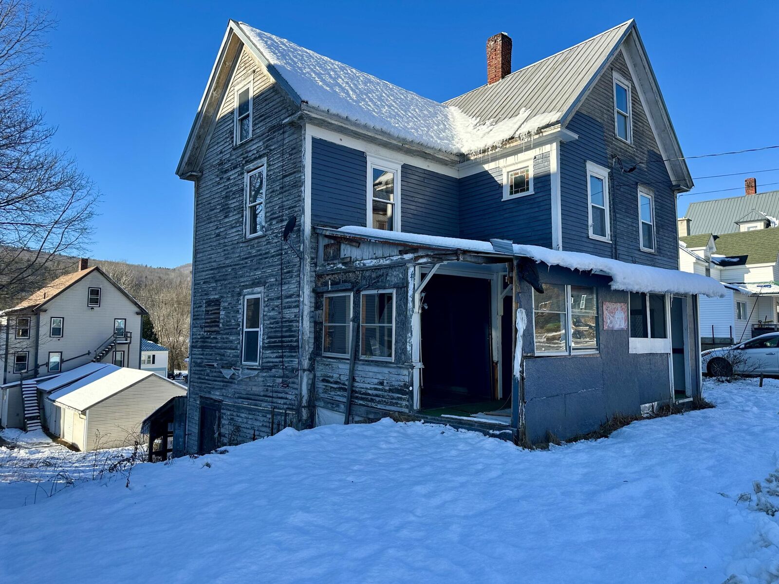 Property Photo:  239 Pine Street  ME 04276 