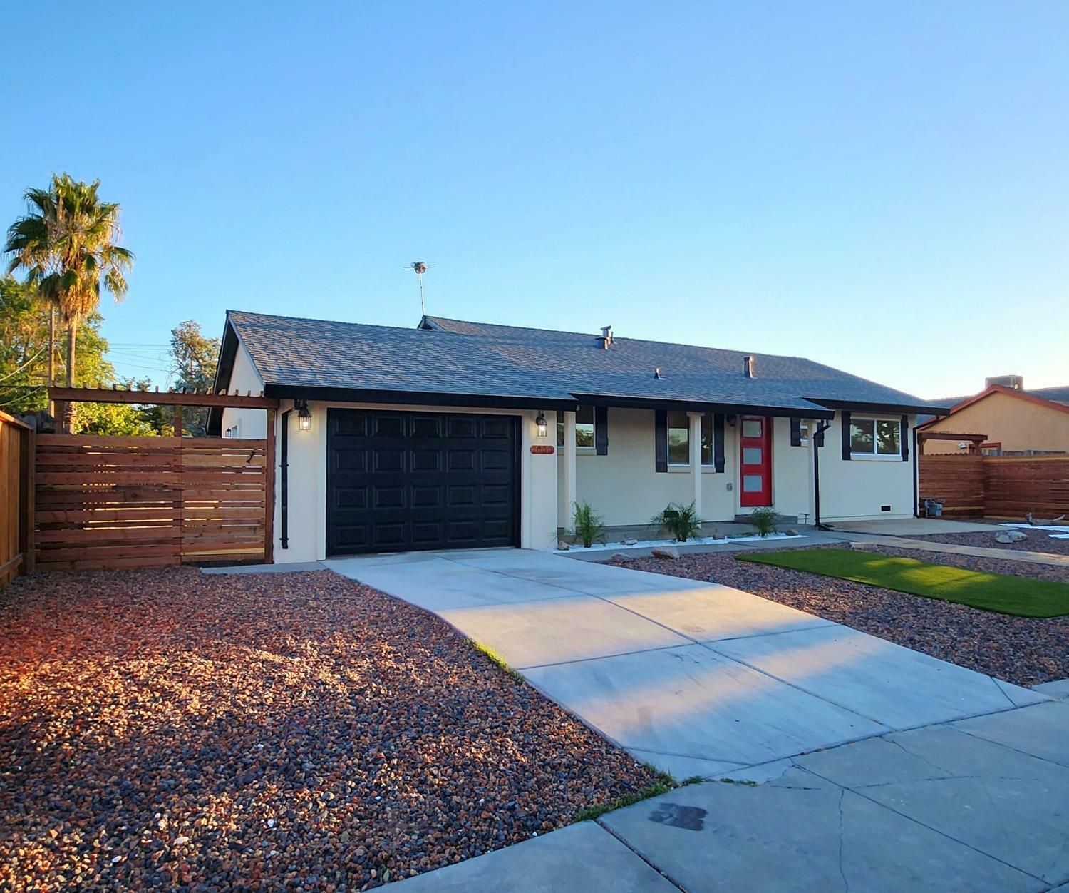 Property Photo:  2000 Kirk Way  CA 95822 