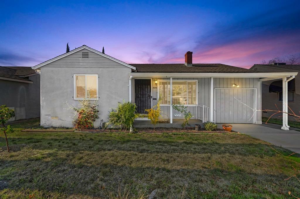 Property Photo:  5656 Johns Drive  CA 95822 