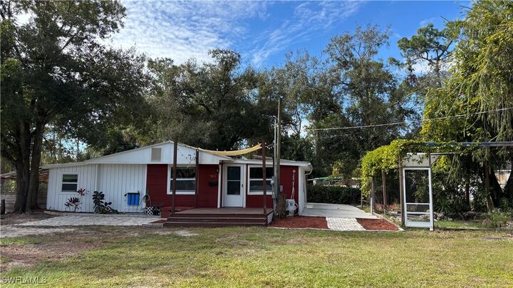 Property Photo:  7890 Marx Drive  FL 33917 