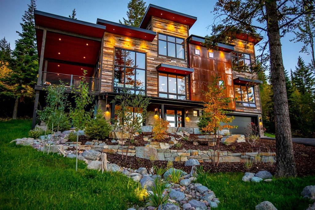 Property Photo: 1148 Glades Drive MT 59937