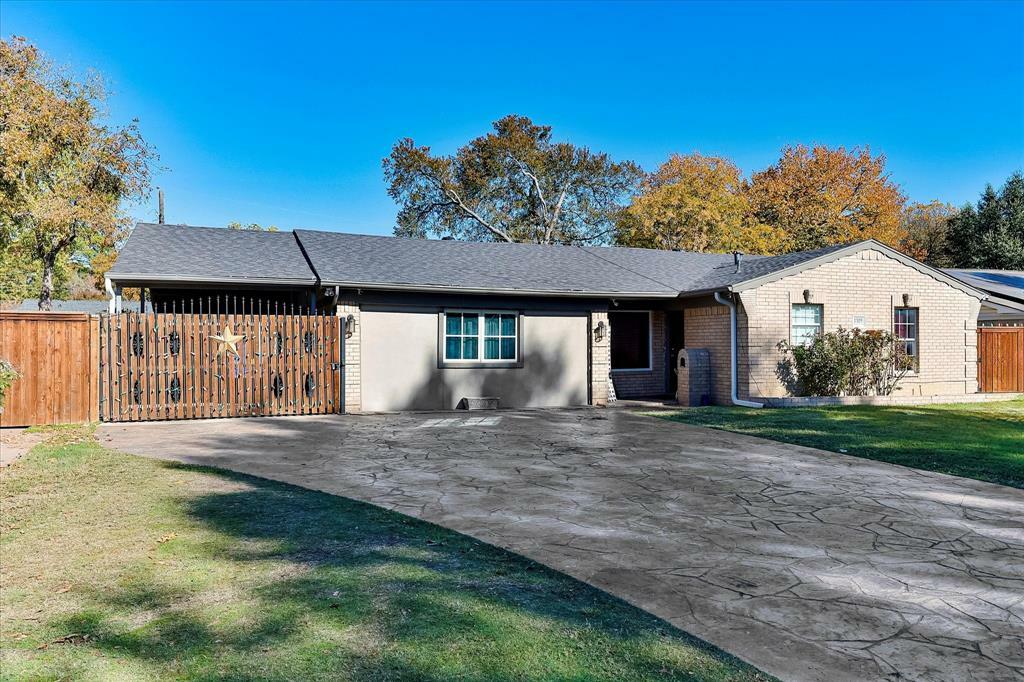 Property Photo:  1319 Boyd Drive  TX 75061 