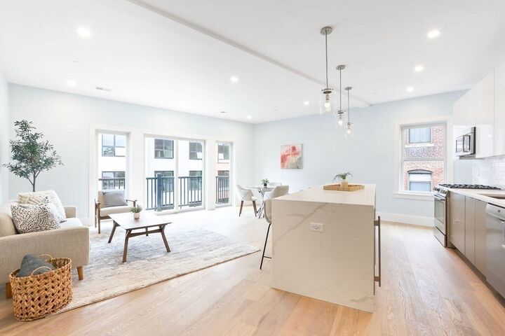 Property Photo:  21 Glen Rd 15  MA 02130 