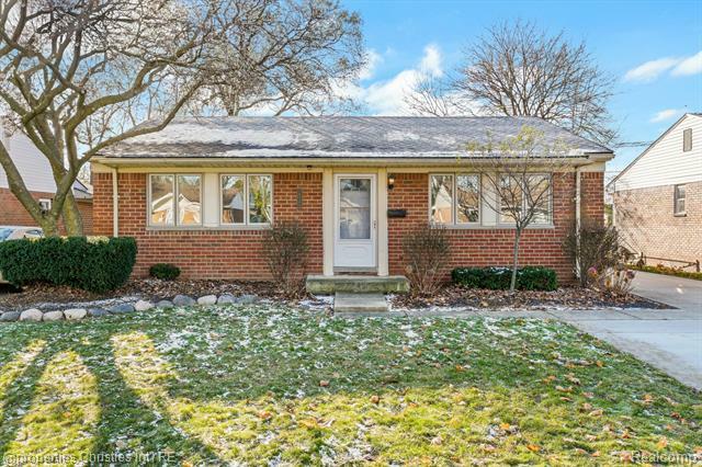 Property Photo:  14261 Labelle Street  MI 48237 