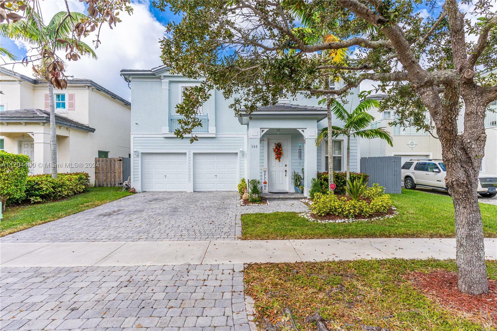 Property Photo:  160 NE 31st Ave  FL 33033 