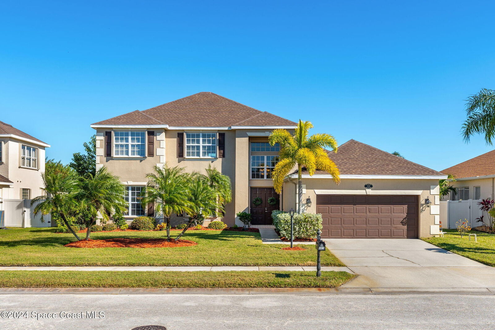 Property Photo: 3416 Peninsula Circle FL 32940