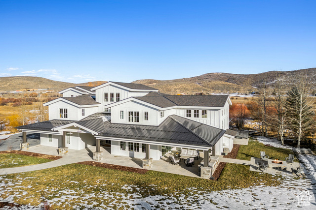 Property Photo: 4846 Old Meadow Ln UT 84098