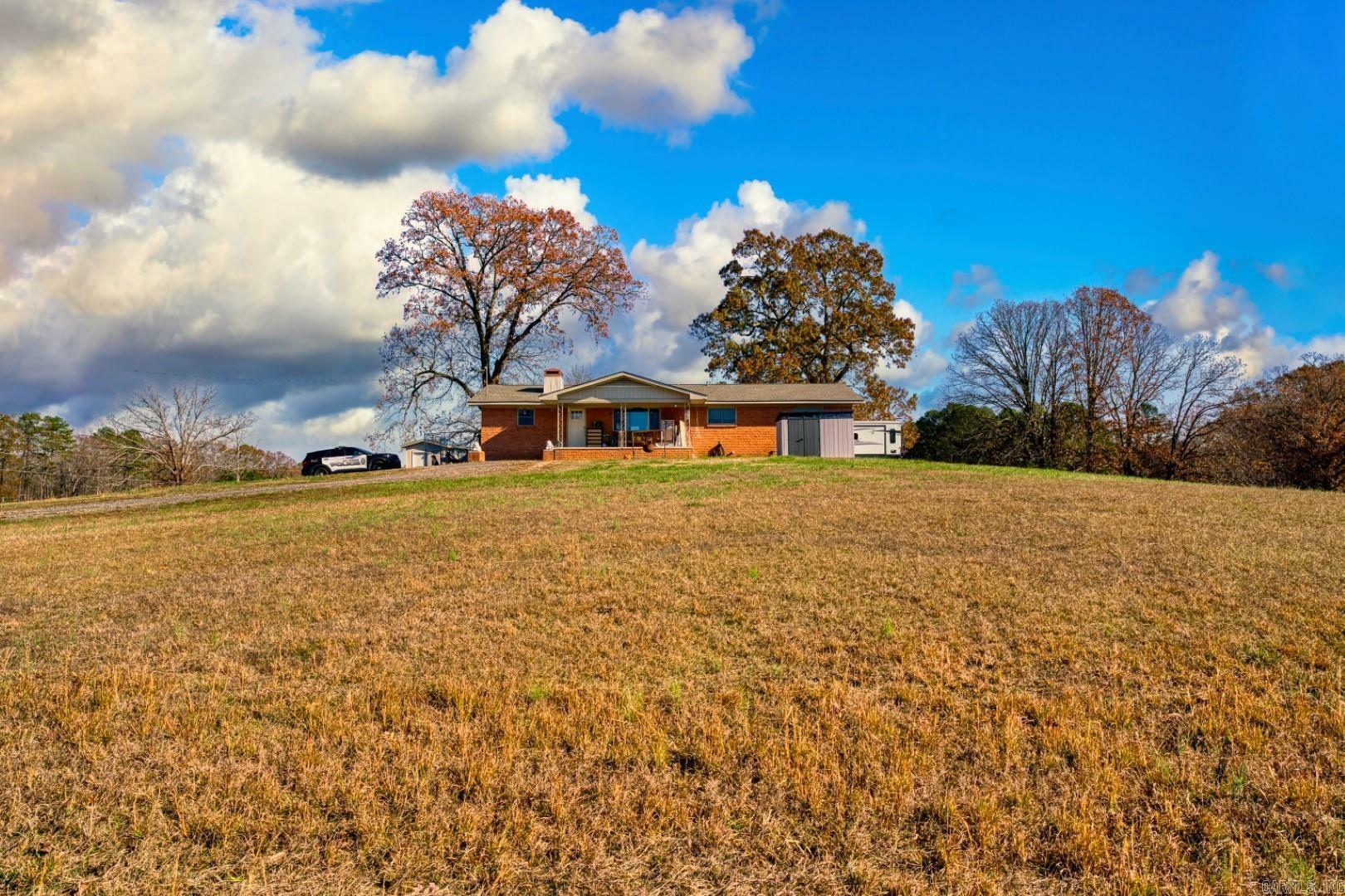 Property Photo:  5500 Mill Creek Road  AR 71901 