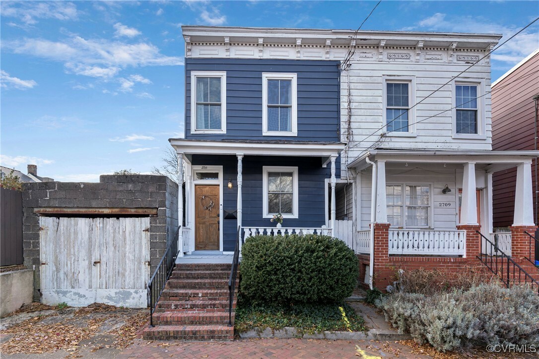 Property Photo: 2711 E Clay Street VA 23223