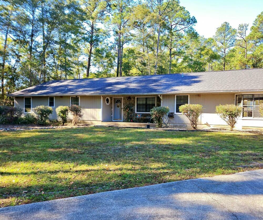 Property Photo:  4610 Antioch Road  FL 32536 