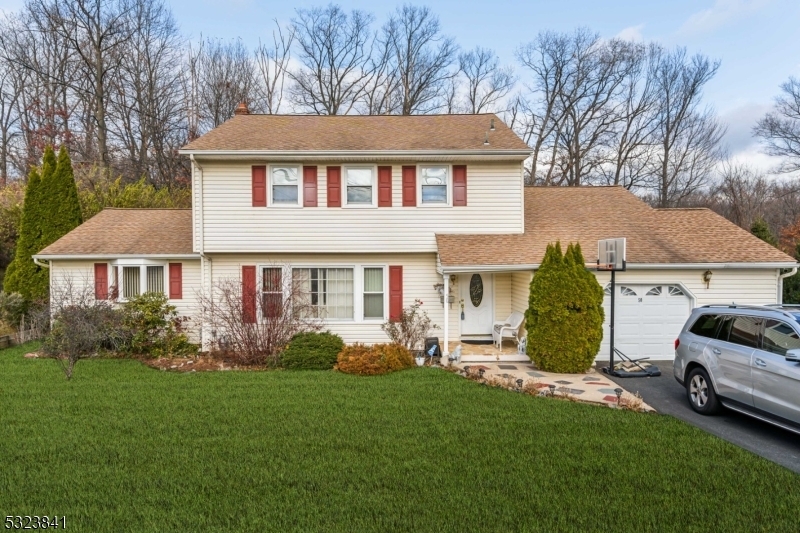 Property Photo:  50 Queens Rd  NJ 07866 