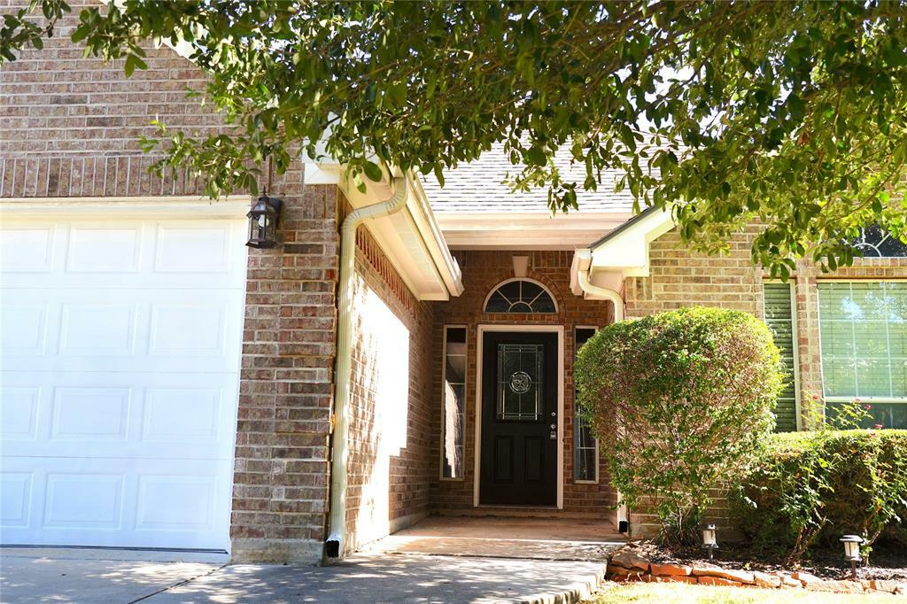 Property Photo:  5086 Lakeshore Drive  TX 77318 