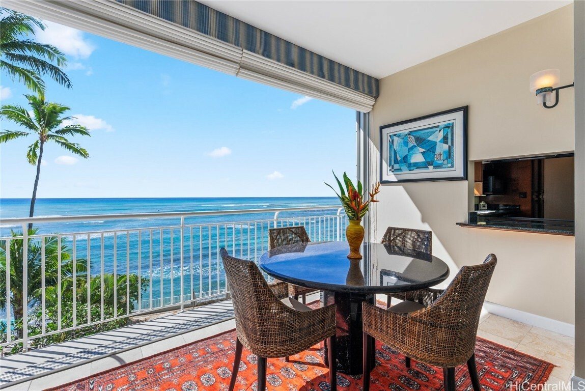 Property Photo:  2969 Kalakaua Avenue 202  HI 96815 