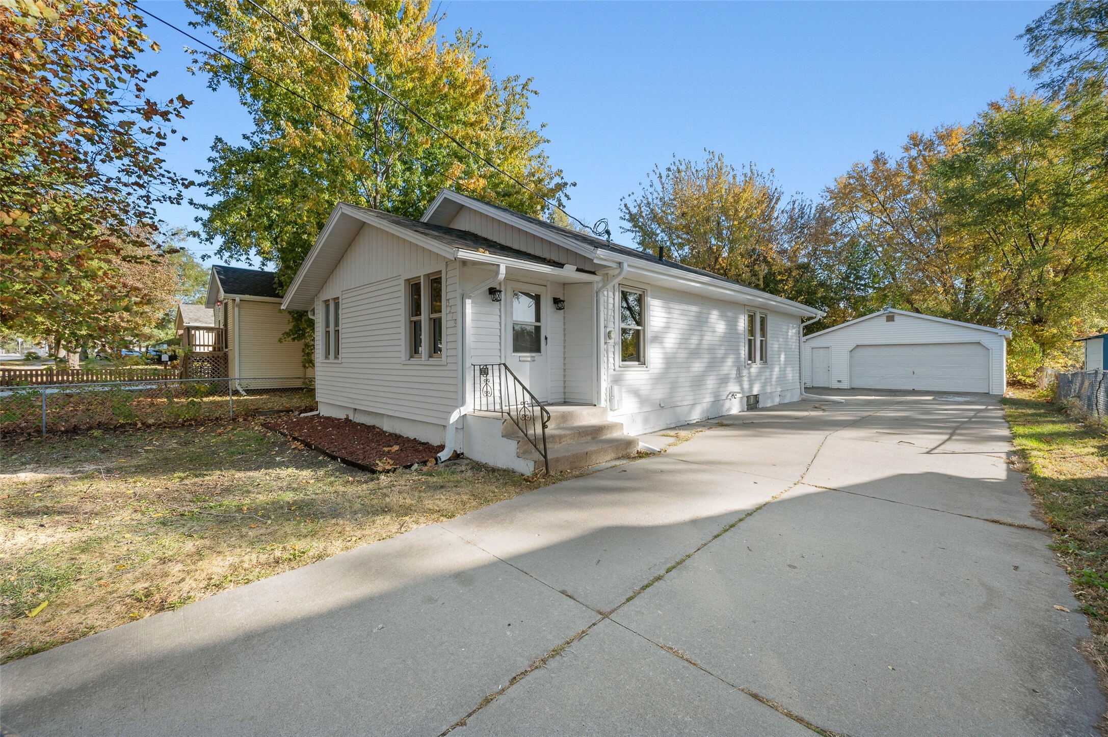 Property Photo:  3219 Cornell Street  IA 50313 