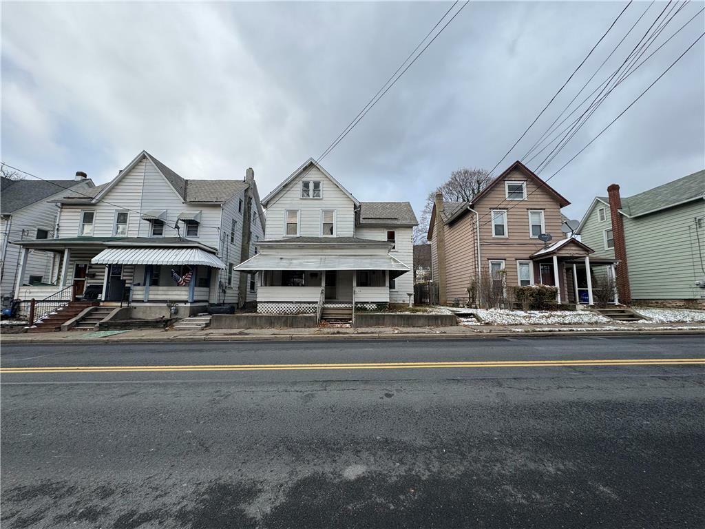 Property Photo:  415 Pennsylvania Avenue  PA 18072 