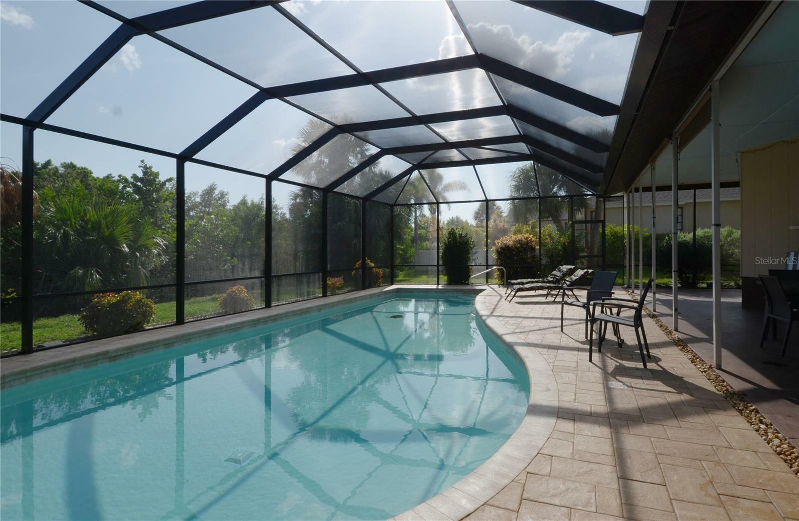 Property Photo:  388 Flamingo Drive  FL 34285 