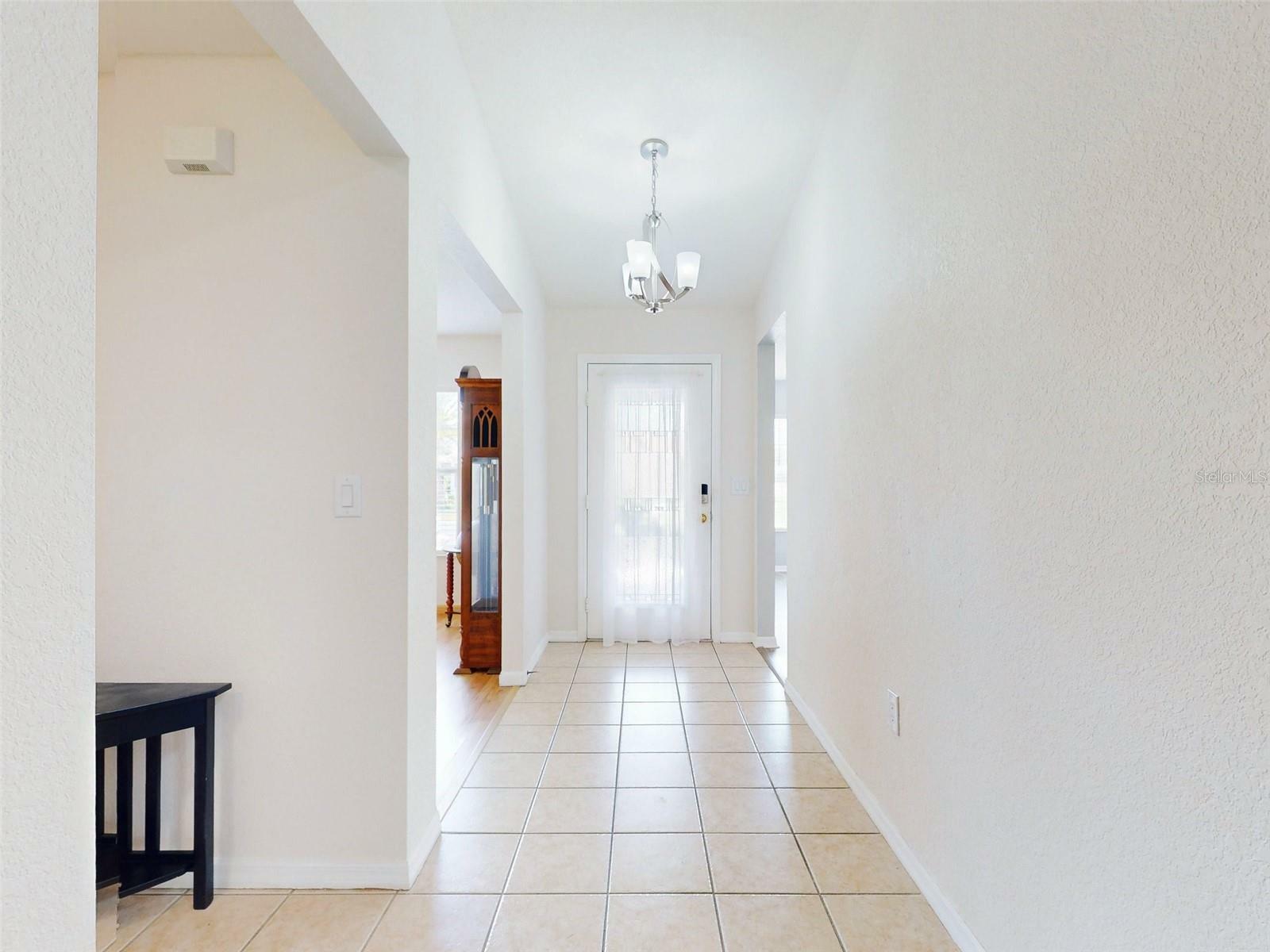 Property Photo:  8943 SE 141st Loop  FL 34491 