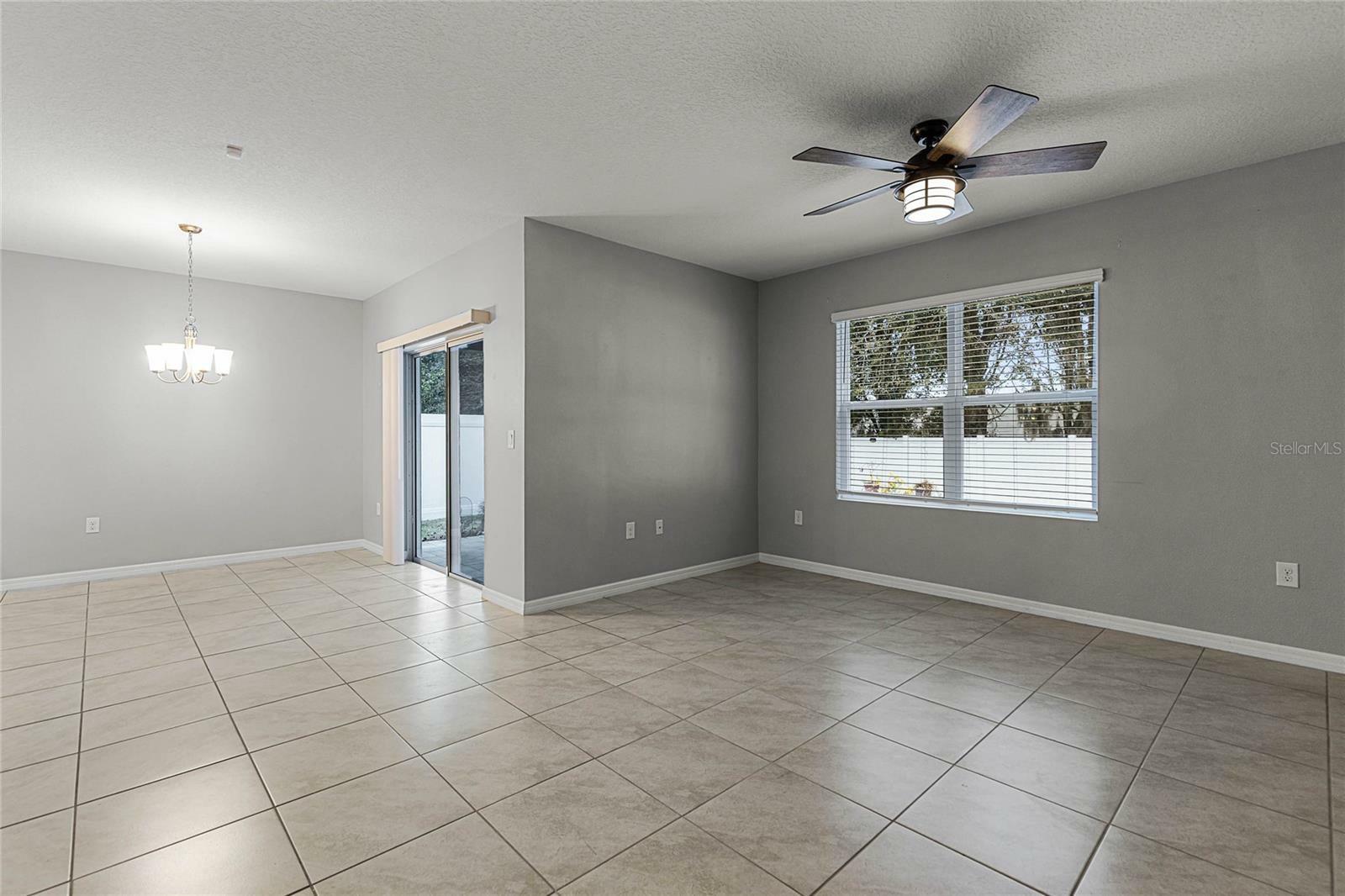 Property Photo:  1724 Point O Woods Court  FL 32757 