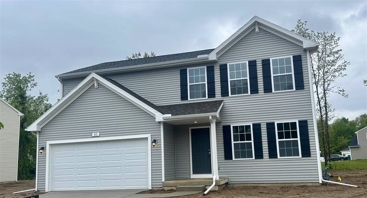 Property Photo:  611 Arizona Boulevard  MI 49093 