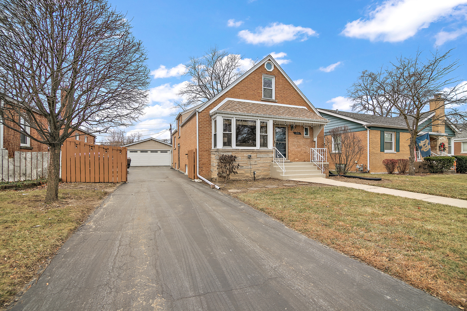 Property Photo:  18436 Homewood Avenue  IL 60430 