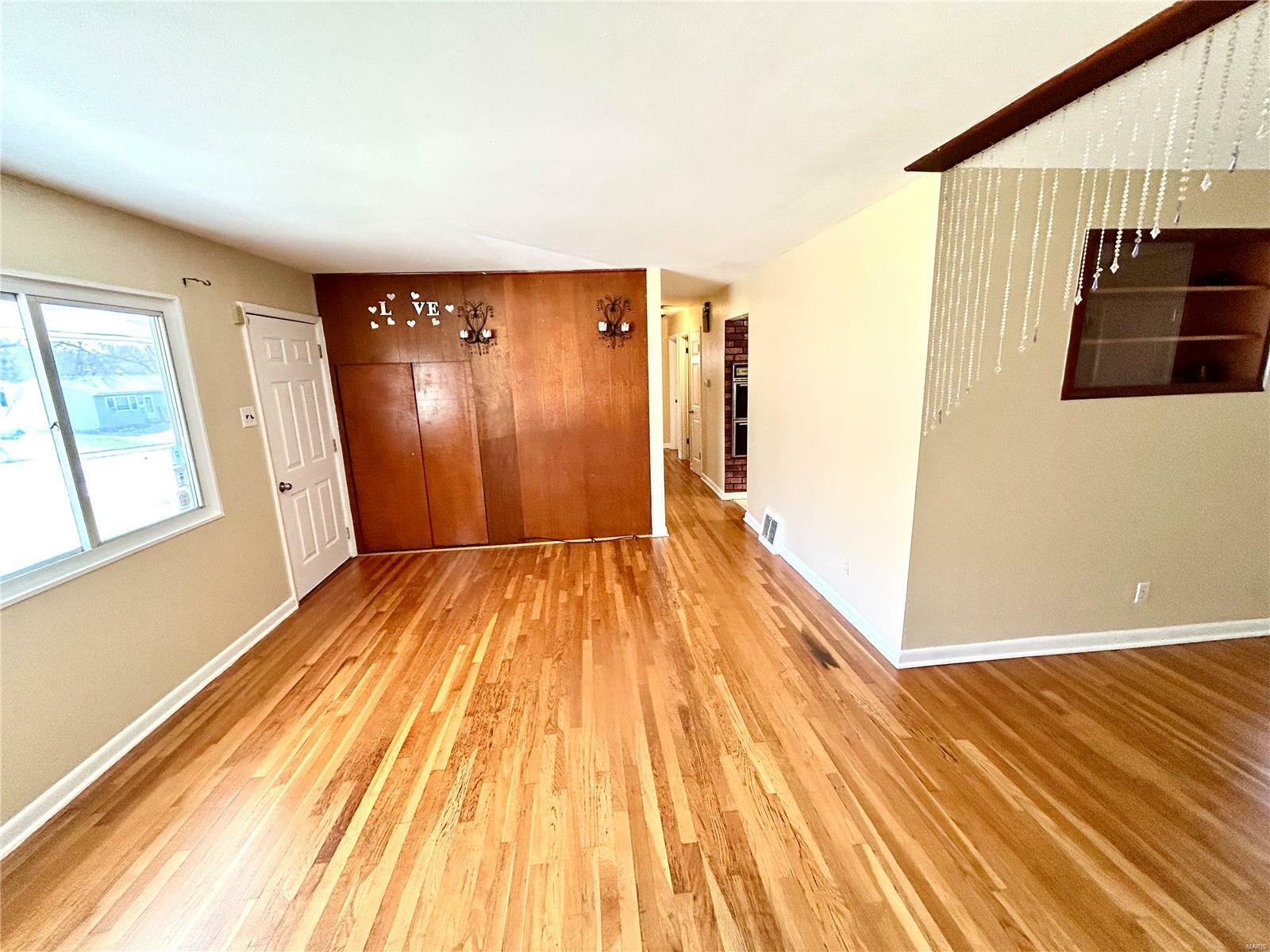 Property Photo:  1105 Ramport Drive  MO 63033 