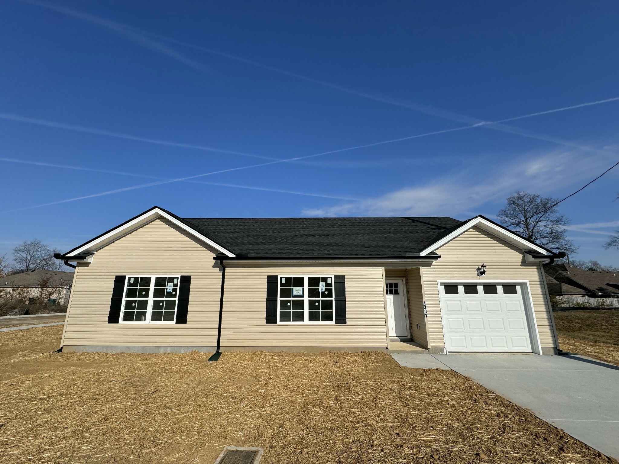 Property Photo:  1301 Lakewalk Dr  TN 37013 