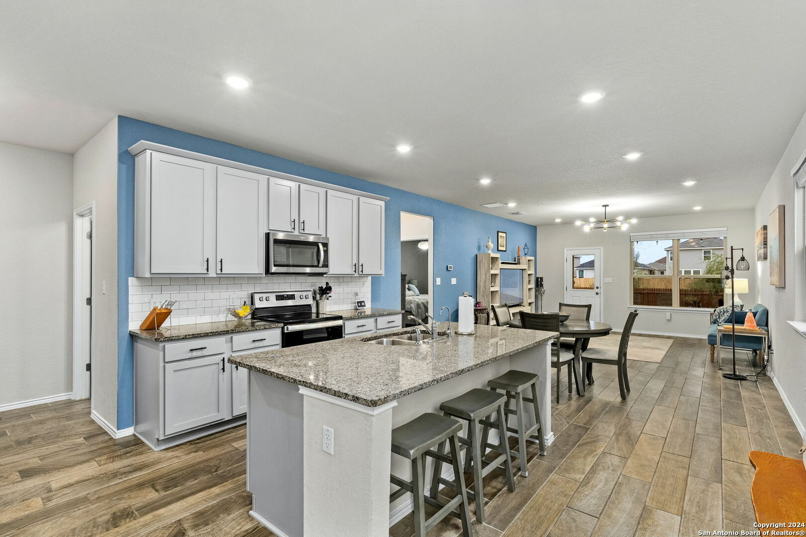 Property Photo: 3354 Rancho Grande TX 78224
