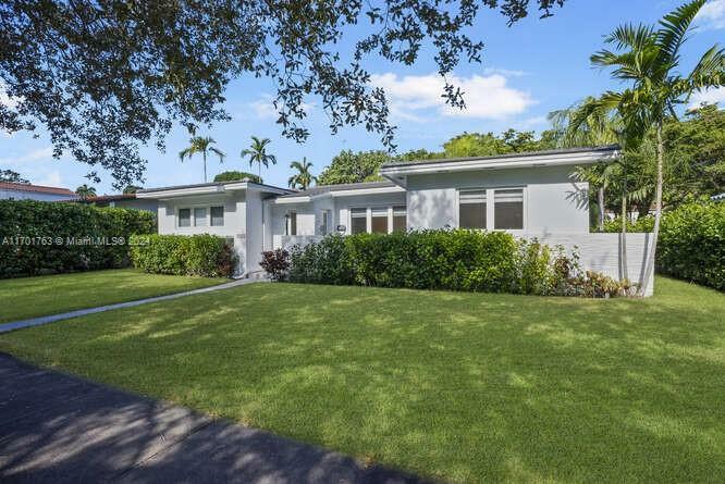 Property Photo:  2830 De Soto Blvd  FL 33134 