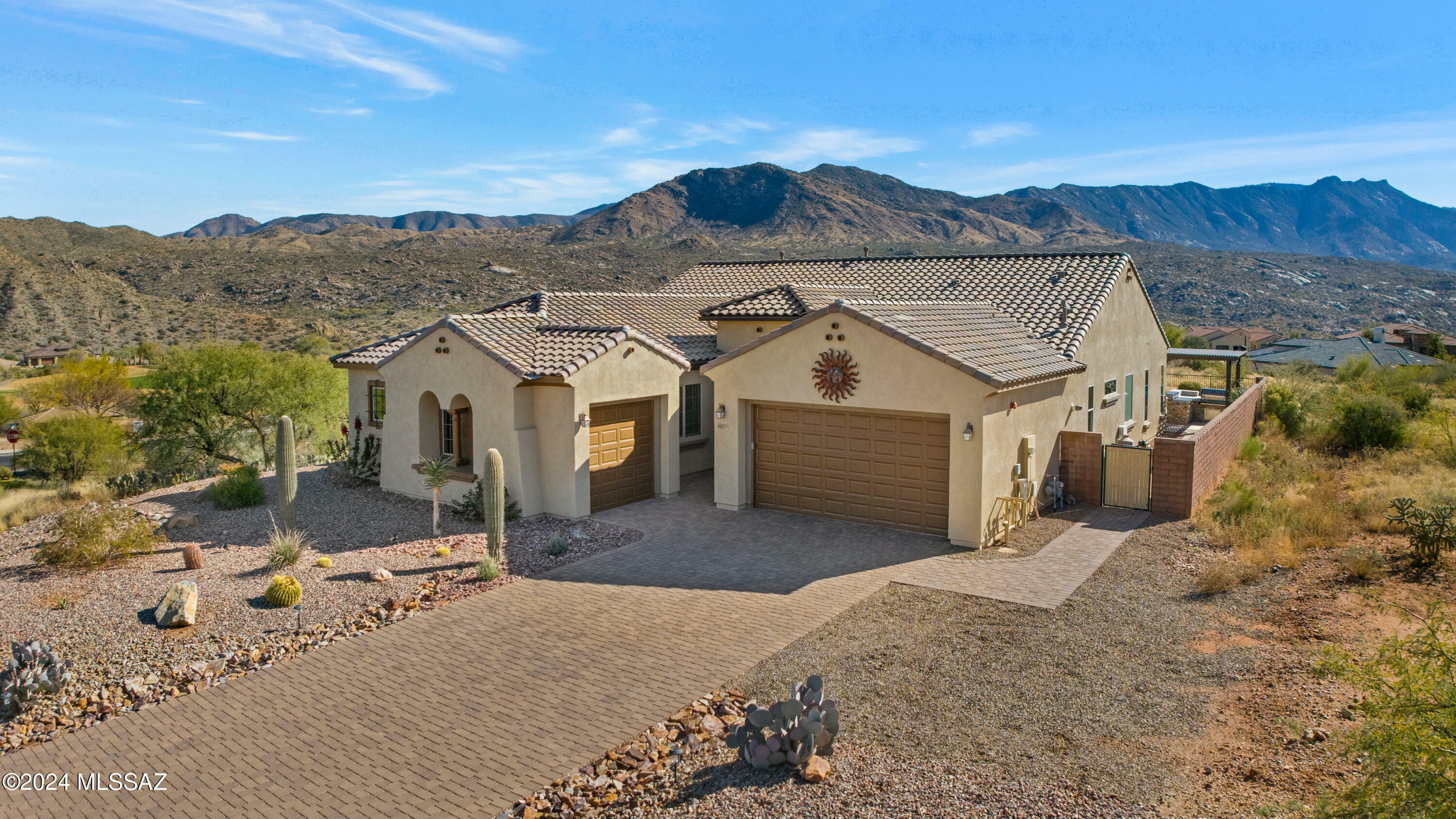 Property Photo:  66859 E Sundance Place  AZ 85739 