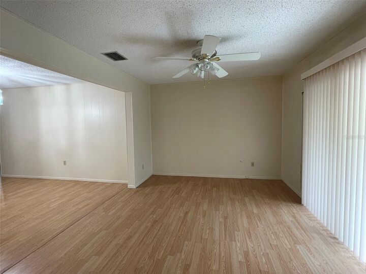 Property Photo:  10511 Azalea Park Drive N  FL 33782 