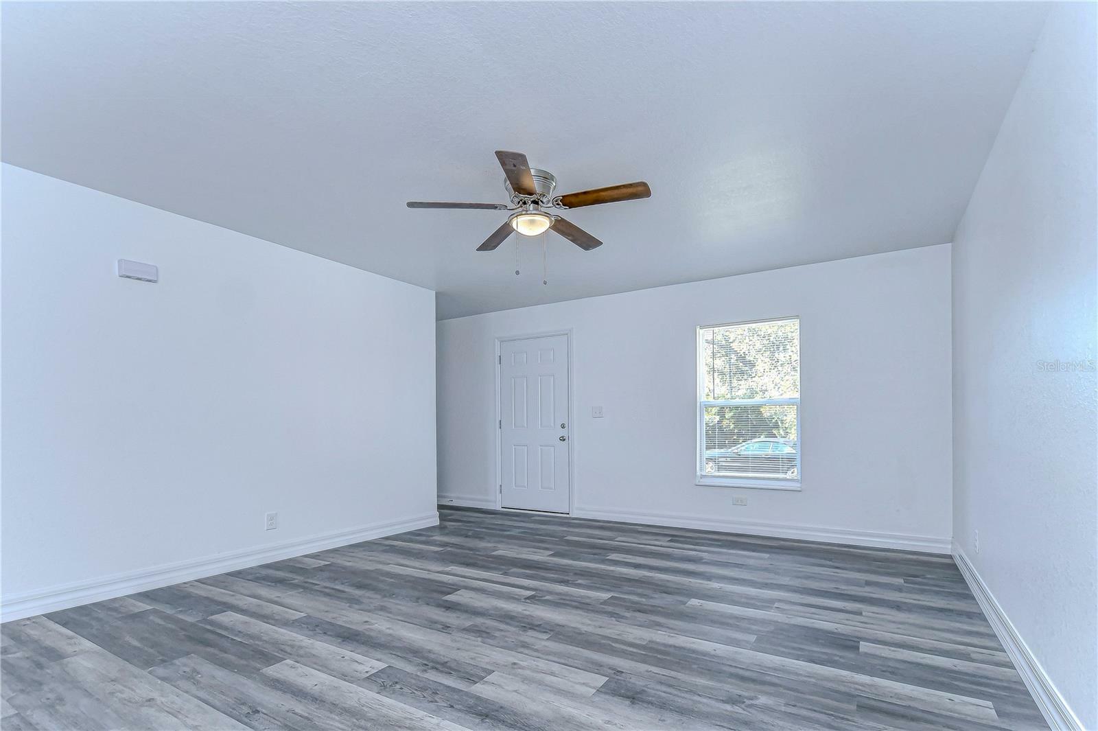 Property Photo:  1725 Blossom Circle W  FL 33805 