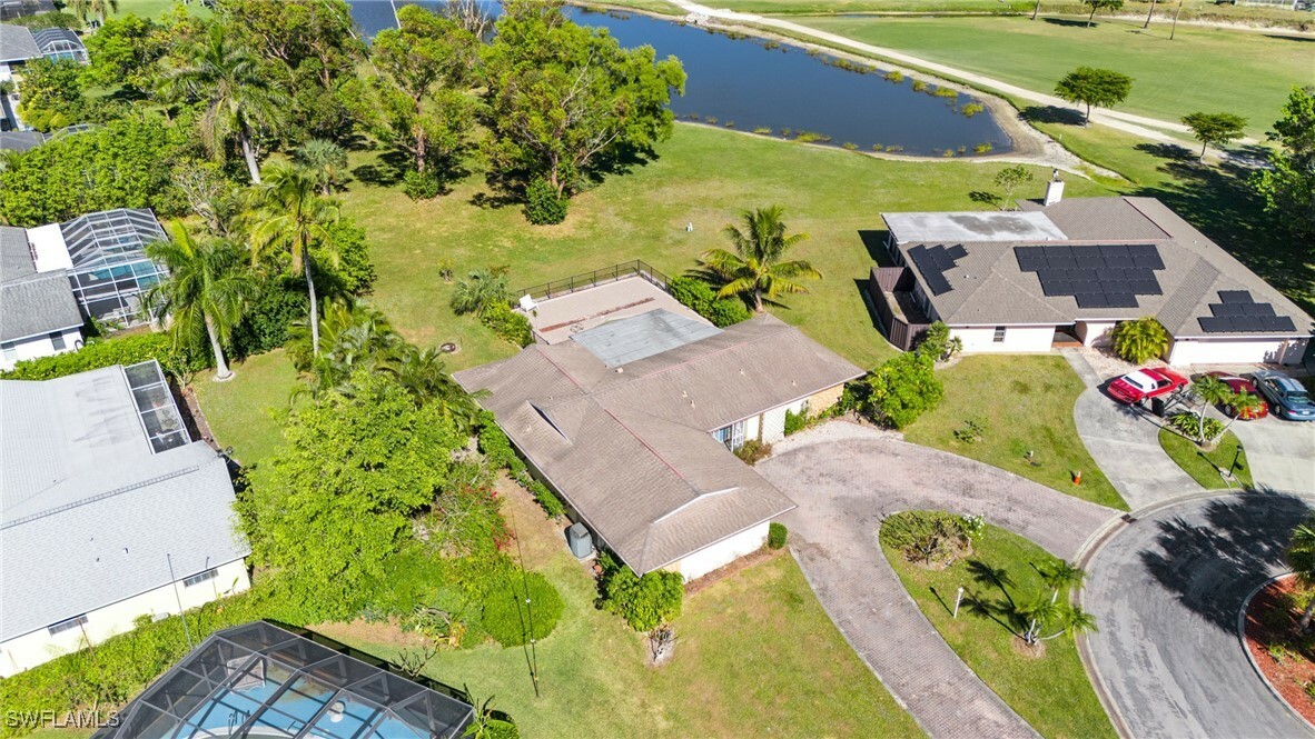 Property Photo:  49 Thorncrest Lane  FL 34113 