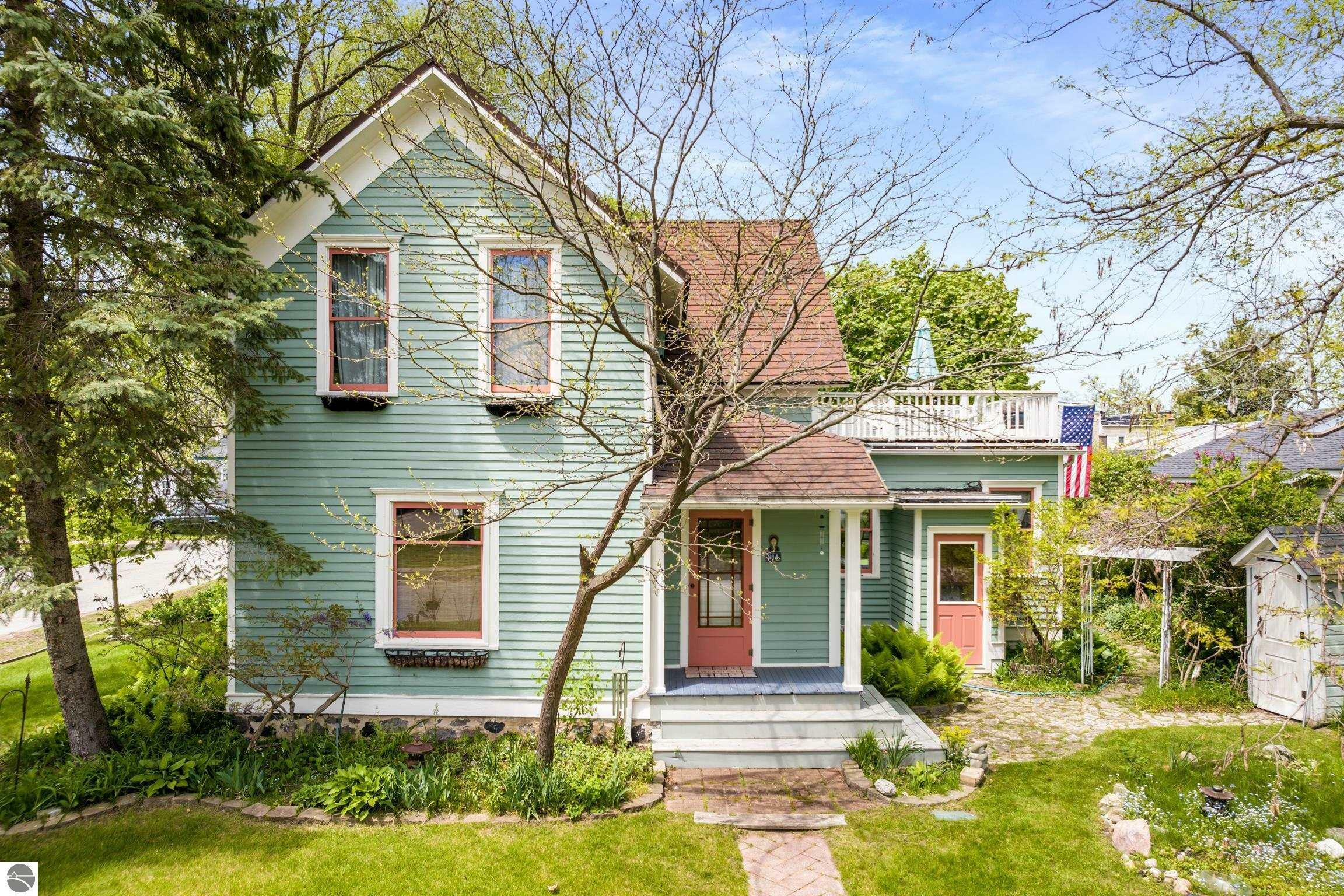 Property Photo: 214 Traverse MI 49629